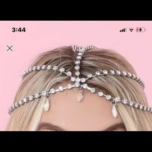 Head jewelry